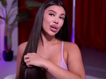 Stripchat Sex Cam of NatyDesiree