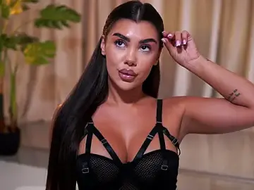 Stripchat Free Porn Cam of NatyDesiree