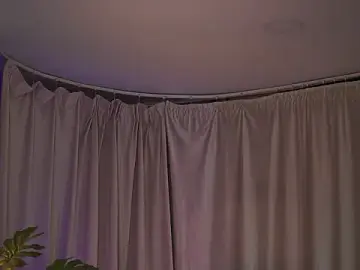 Stripchat Live Sex of NatyDesiree