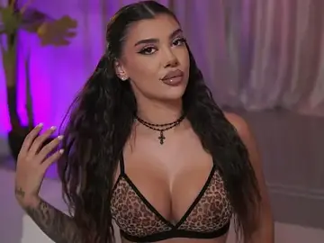 Stripchat Live Sex of NatyDesiree