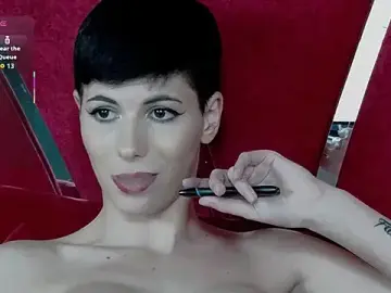 Stripchat Free Live Porn of Roxxy_Rouge