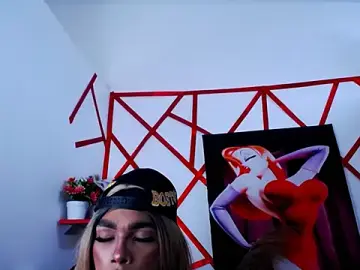 Stripchat Live Sex Cam of angelinebigcock