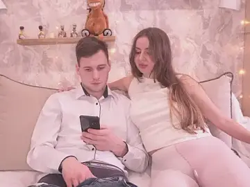 Stripchat Adult Webcam of PashaAndMila