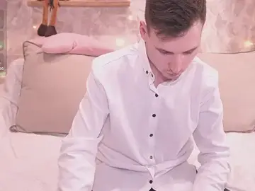 Stripchat Nude Webcam of PashaAndMila