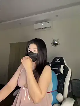 Stripchat Live Sex Cam of __MeiMei__