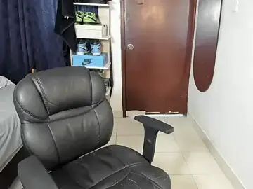 Stripchat Adult Video Chat of itstonnyX