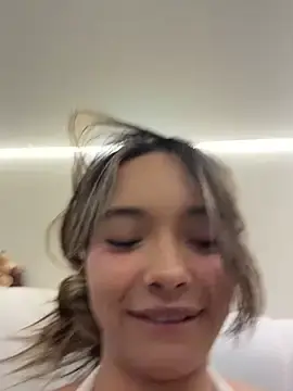 Stripchat Free Live Porn of Irina_Grant