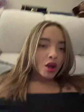 Stripchat Nude Webcam of Irina_Grant