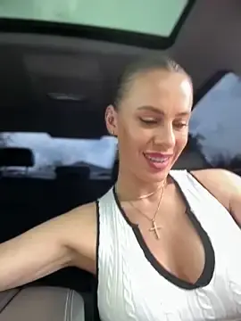 Stripchat Free Live Porn of _JessyRey_