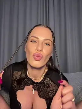 Stripchat Sex Cam of _JessyRey_