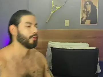 Stripchat Free Porn Cam of Prometeo-grizzly