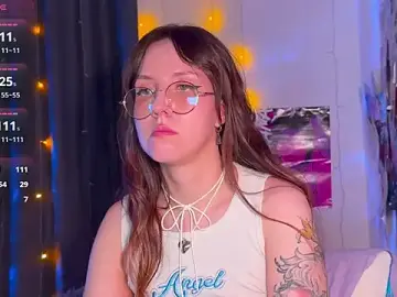 Stripchat Best Webcam of ViolettMo0n