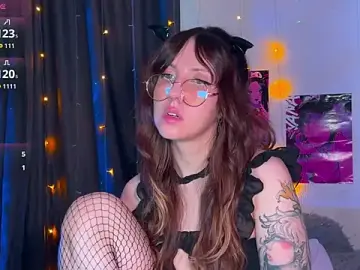 Stripchat Live Sex Cam of ViolettMo0n