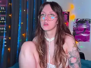 Stripchat Live Porn of ViolettMo0n