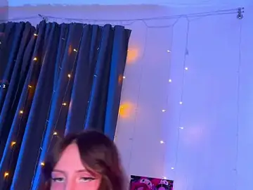 Stripchat Adult Webcam of ViolettMo0n