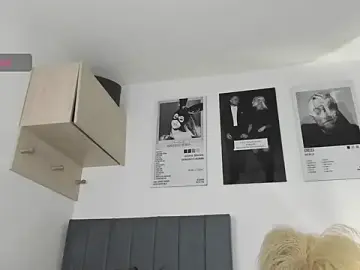 Stripchat Private Sex Chat of hollyprincess_2