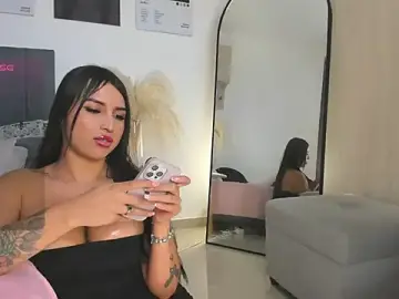 Stripchat Nude Webcam of hollyprincess_2