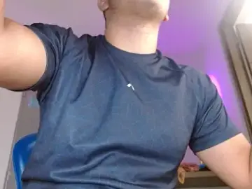 Stripchat Adult Webcam of SexyBoy-Bigclit