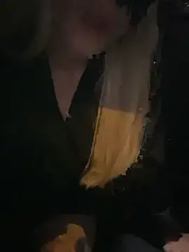 Stripchat Free Porn Cam of CerQueen