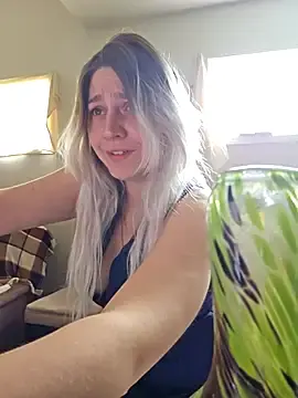 Stripchat Live Porn of ScarletCallings_420