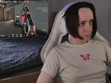 Stripchat Free Porn Cam of Luna_Loveee