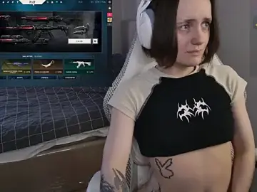 Stripchat Free Porn Cam of Luna_Loveee