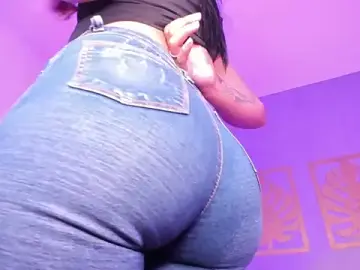 Stripchat Live Sex Cam of majo_rosse_