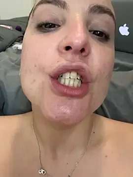 Stripchat Live Sex Cam of LiliMorganxxx