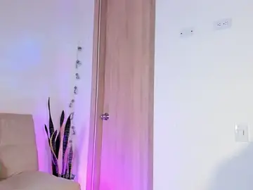 Stripchat Live Sex of Sweetluna__