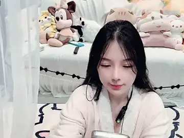 Stripchat Adult Webcams of AKiKi711