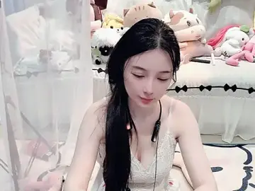 Stripchat Watch Live Sex Cams of AKiKi711