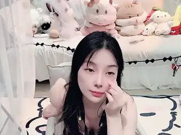 Stripchat Free Live Porn of AKiKi711