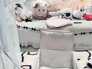 Stripchat Free Porn Cam of AKiKi711