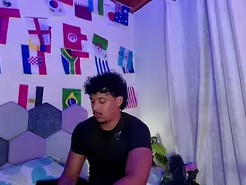 Stripchat Free Porn Cam of Horny_tgn