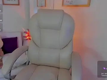 Stripchat Live Sex Cam of zobe_love