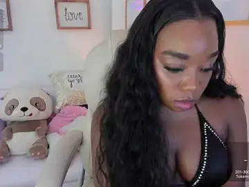 Stripchat Live Sex Cam of zobe_love