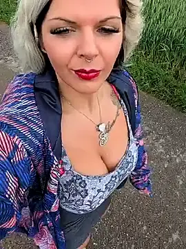 Stripchat Adult Webcams of Glory_Max