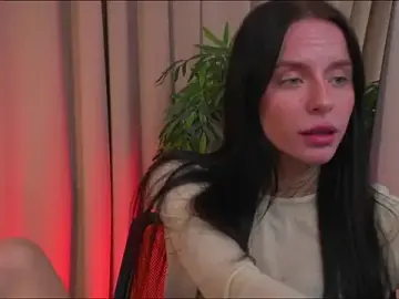 Stripchat Adult Webcams of livia_starwars