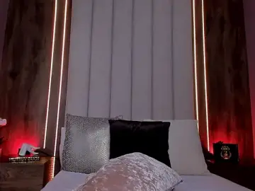 Stripchat Live Sex of LucySalvatore_