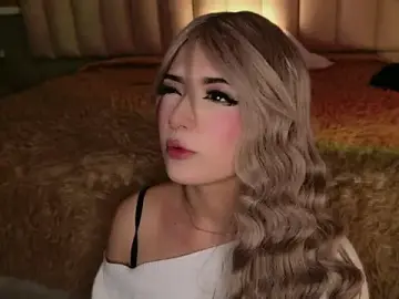 Stripchat Free Live Porn of Megan_mooree_