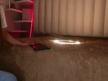Stripchat Watch Live Sex Cams of Megan_mooree_
