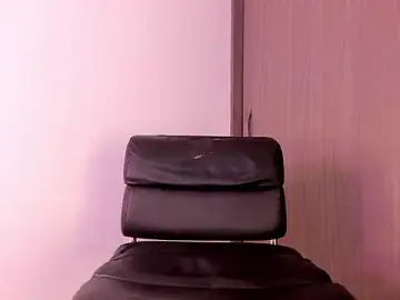 Stripchat Adult Webcam of Nicoleth_