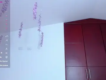 Stripchat Adult Webcam of Sarabubbie