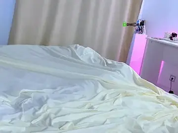 Stripchat Adult Webcam of A_kerry__