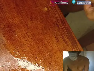 Stripchat Free Live Porn of KingCobraClassy