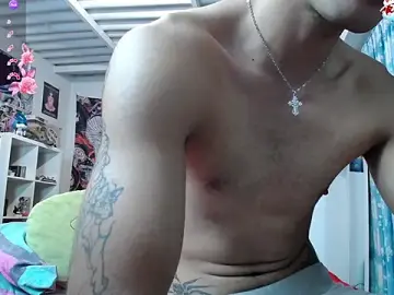 Stripchat Adult Webcam of dylan_fun18