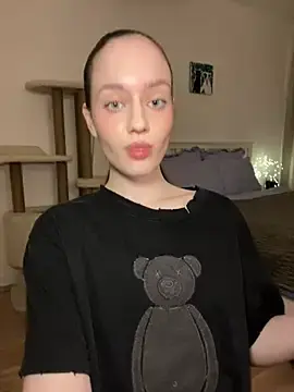 Stripchat Sex Cam of queenOfkisses