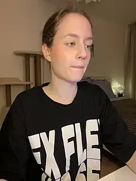 Stripchat Live Sex of queenOfkisses