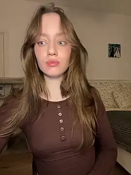 Stripchat Live Sex Cam of tvoyamalyshka