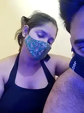 Stripchat Live Sex Cam of IND_COUPLE1